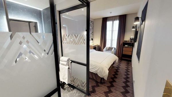 Mom'Art Hotel
