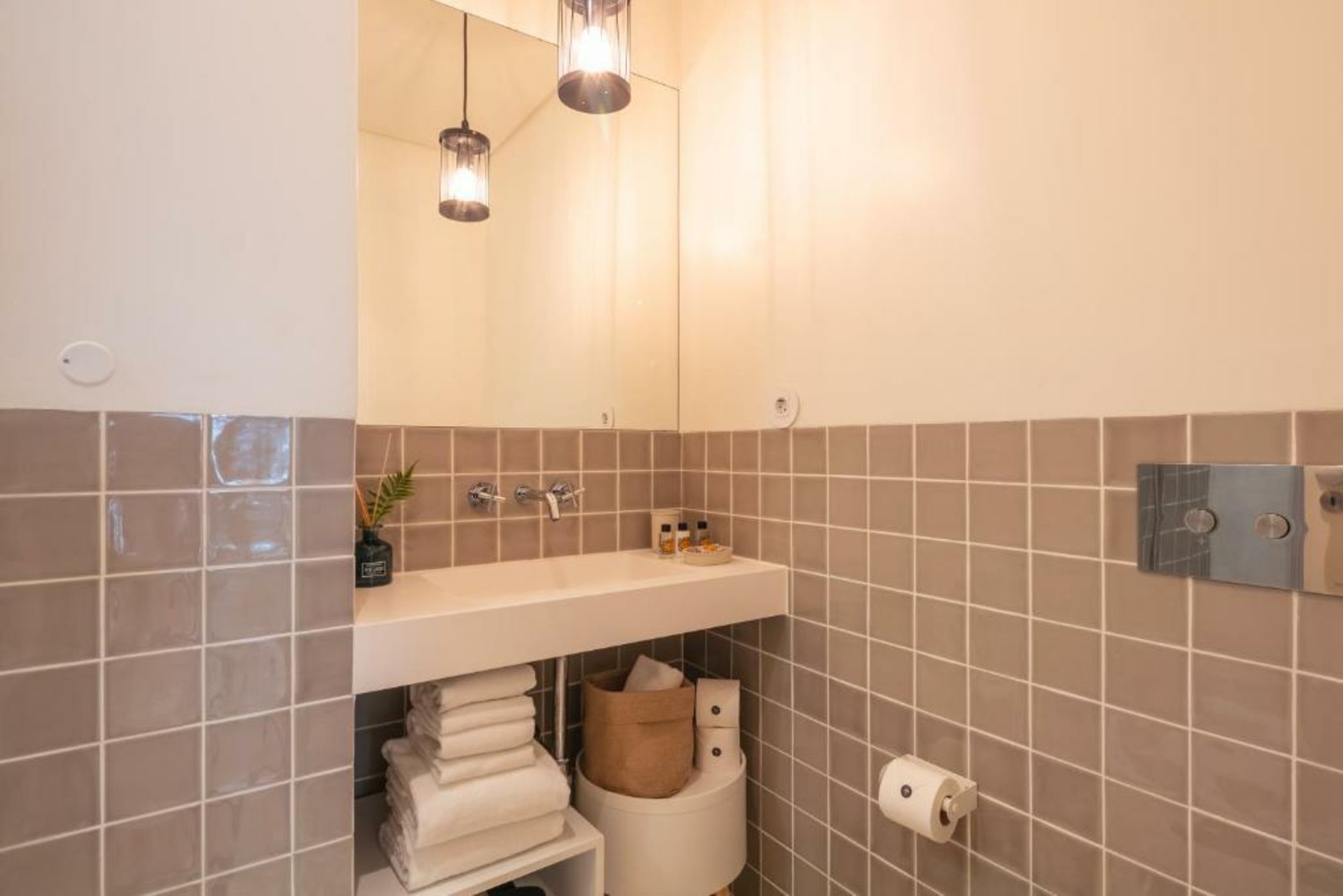 Almaria - Officina Real Apartments | Chiado