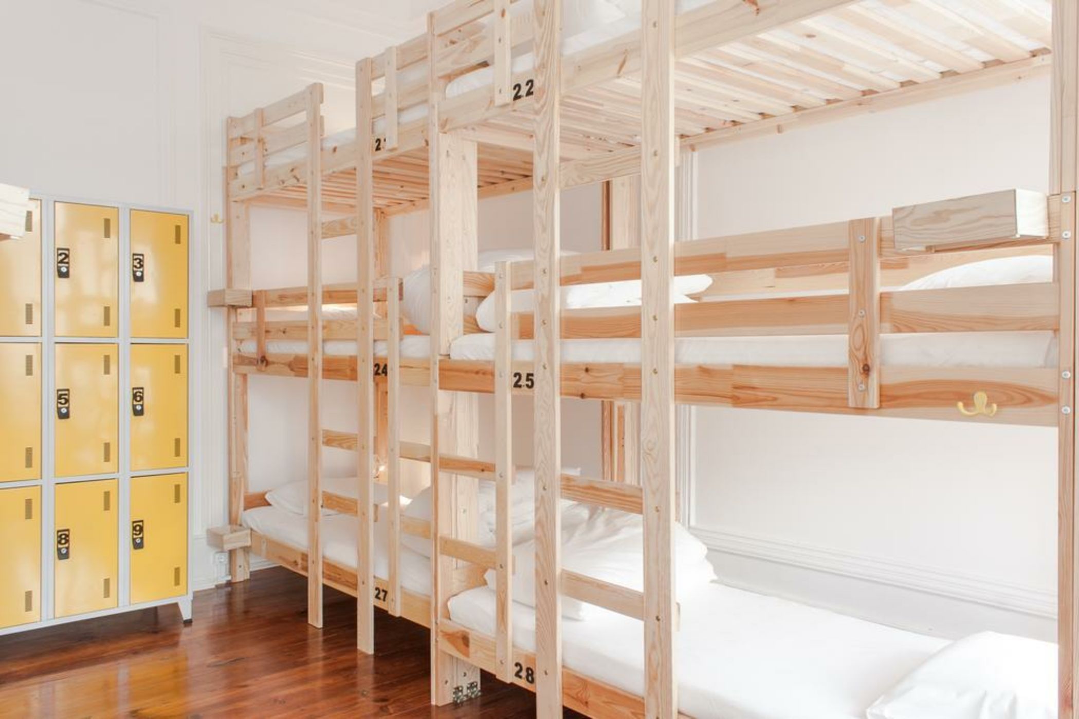 Nest House Lisbon Hostel