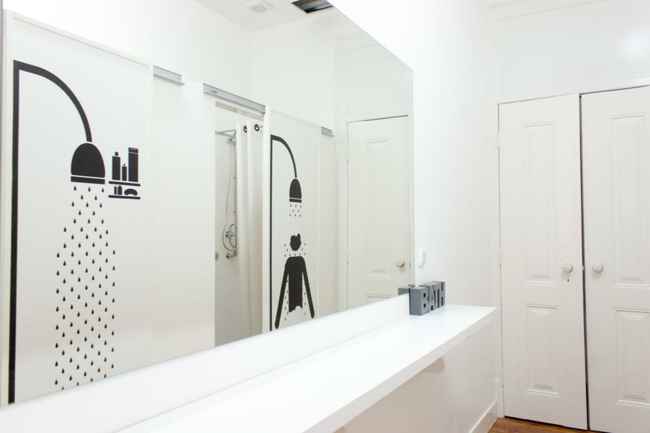 Nest House Lisbon Hostel