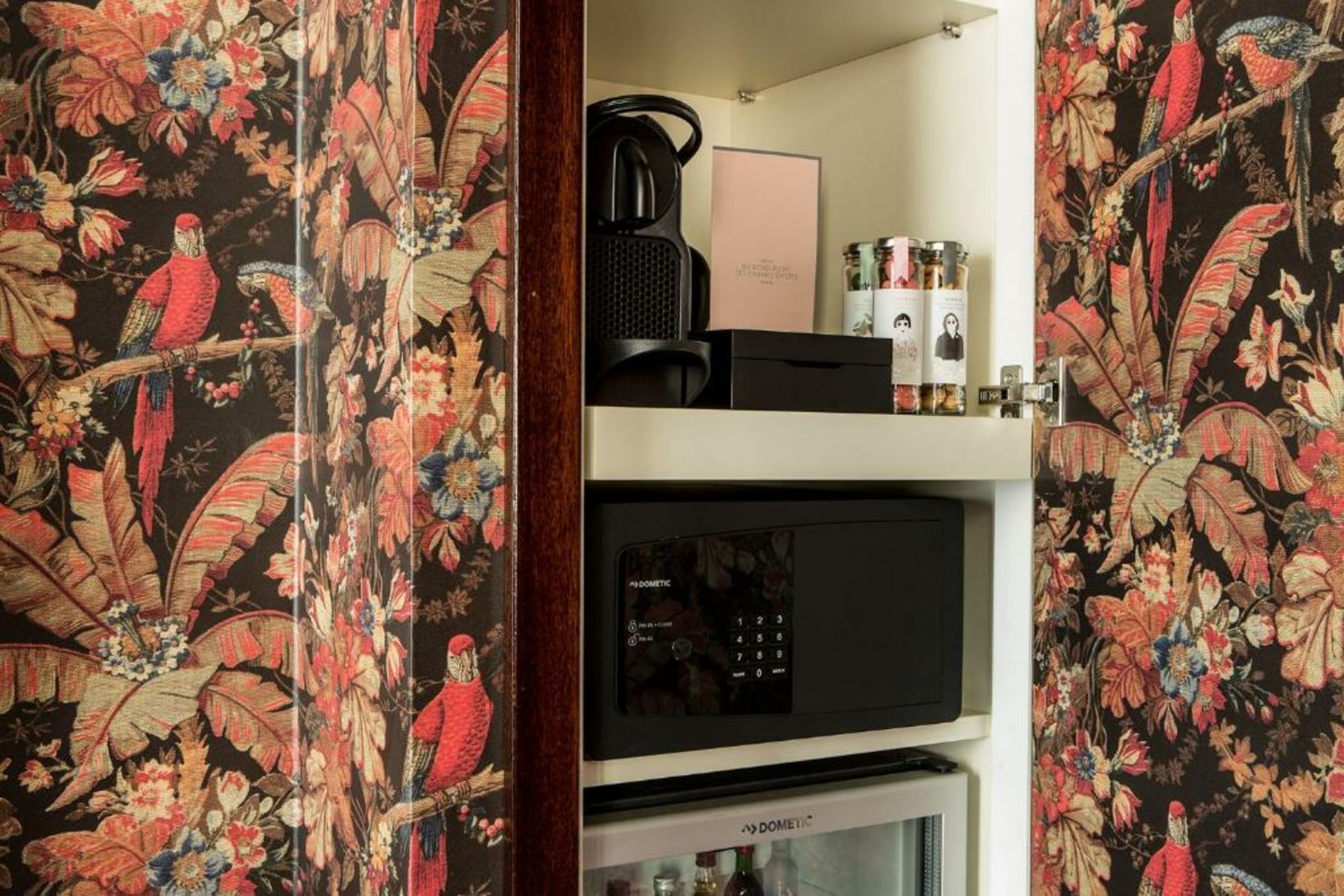 Hôtel du Rond-point des Champs-Élysées - Esprit de France