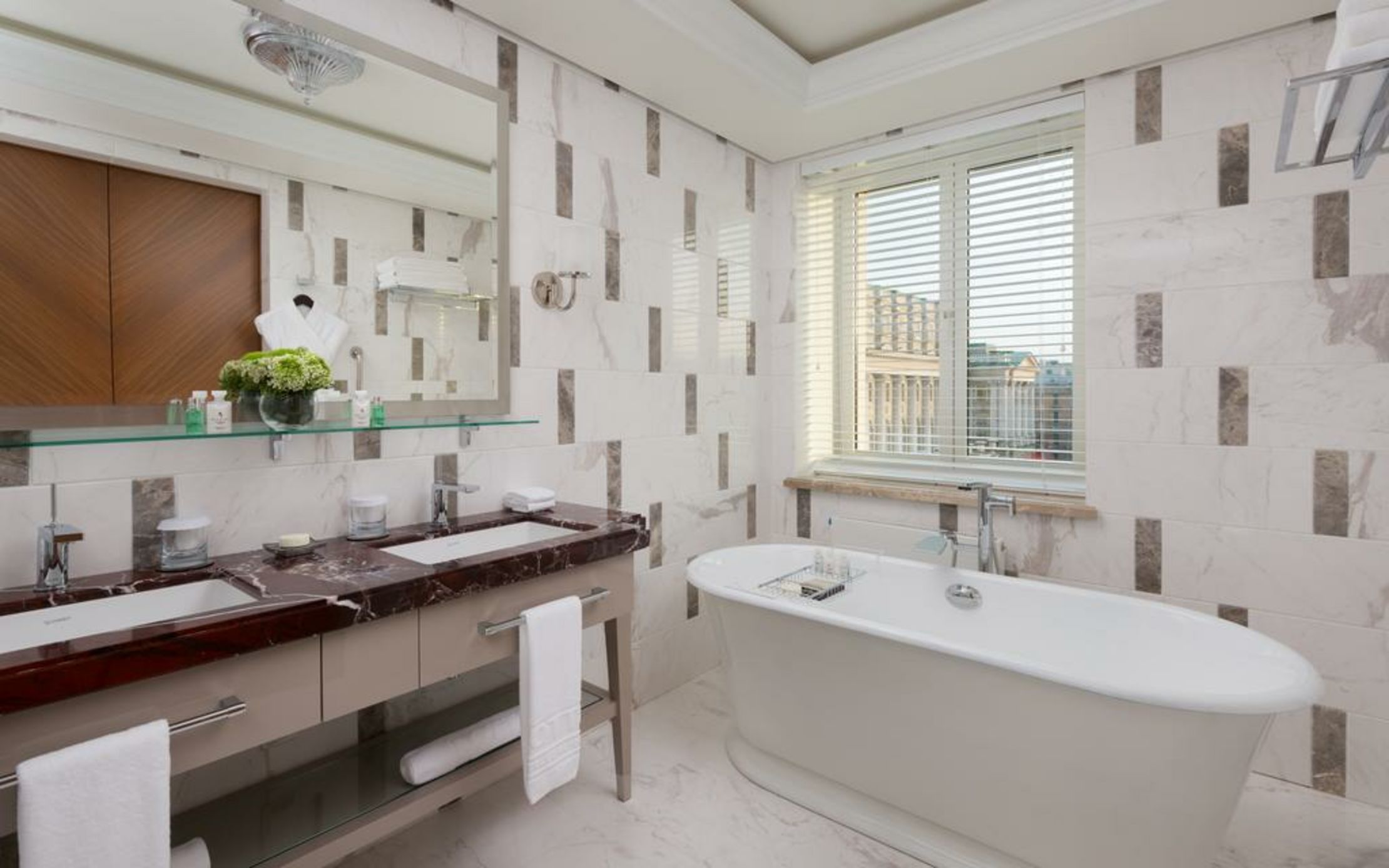 Lotte Hotel St. Petersburg