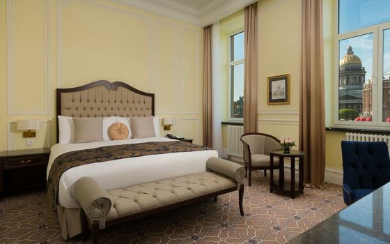 Lotte Hotel St. Petersburg