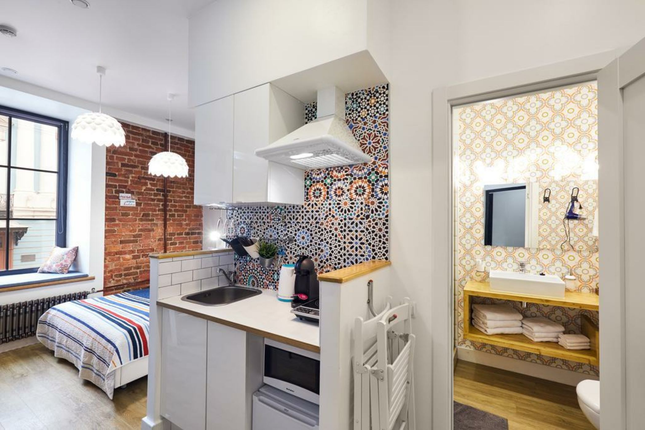 Kaleidoscope on Italyanskaya