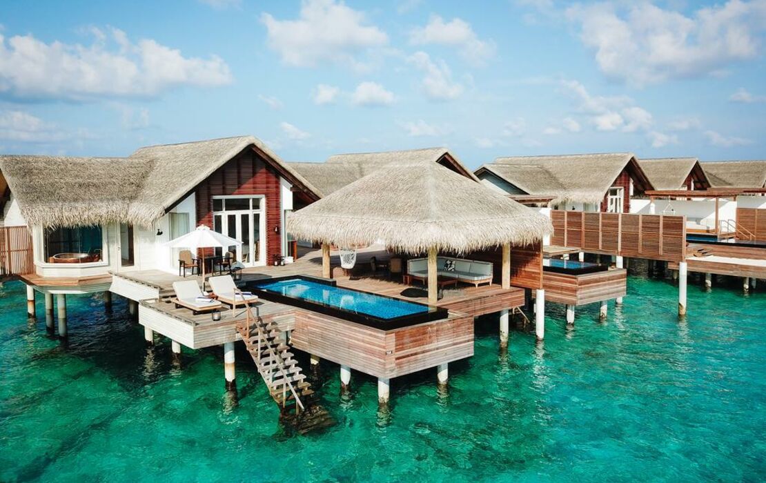 Fairmont Maldives, Sirru Fen Fushi