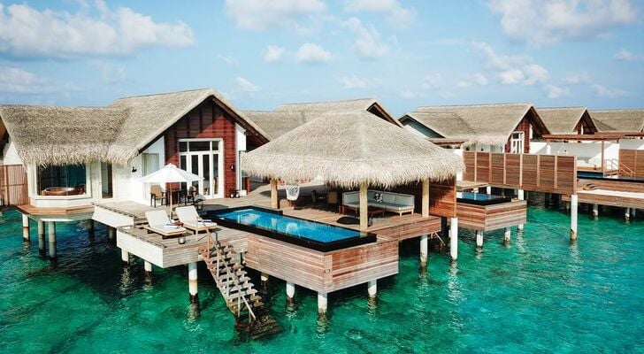 Fairmont Maldives, Sirru Fen Fushi