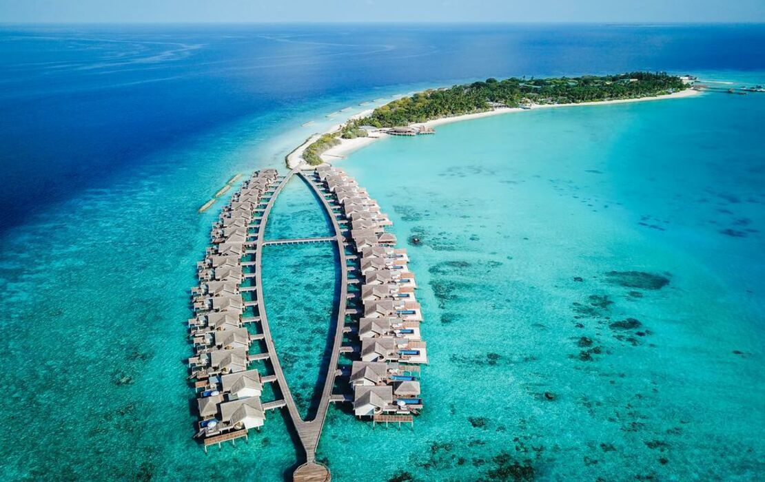 Fairmont Maldives, Sirru Fen Fushi