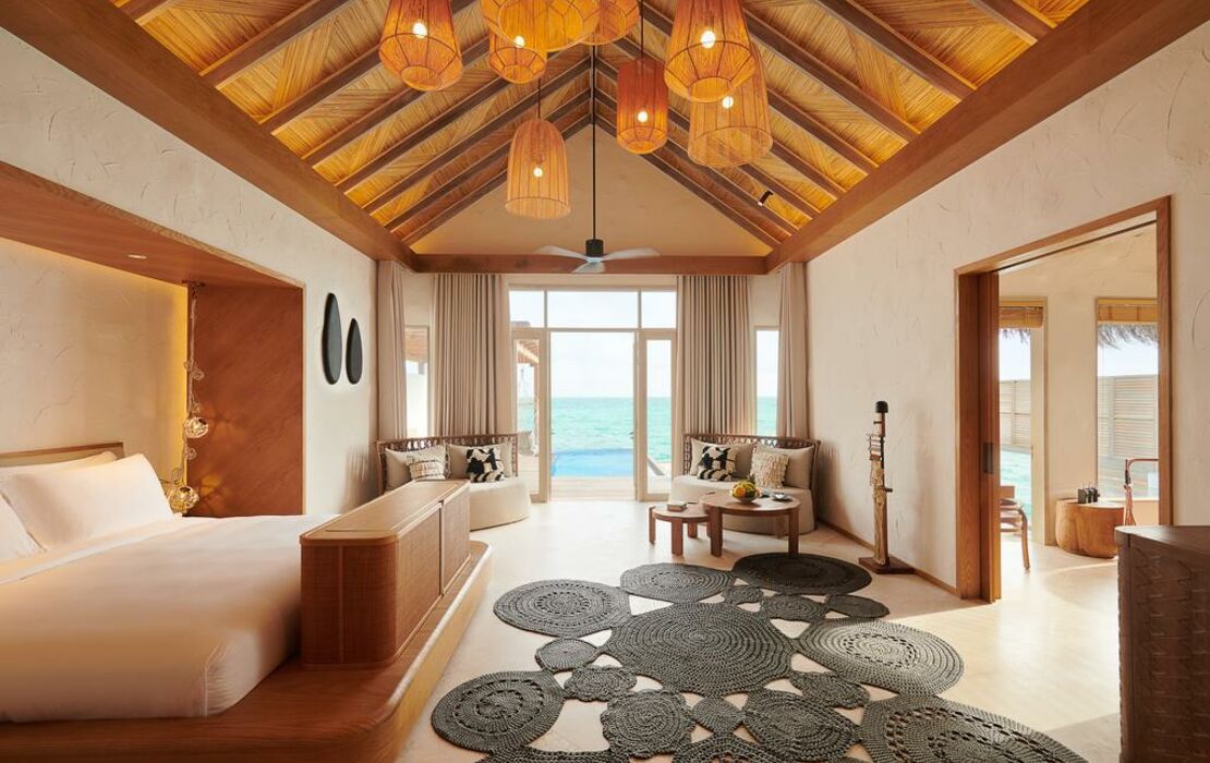 Fairmont Maldives, Sirru Fen Fushi