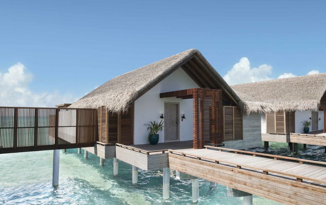 Fairmont Maldives, Sirru Fen Fushi