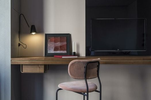 Perianth Hotel