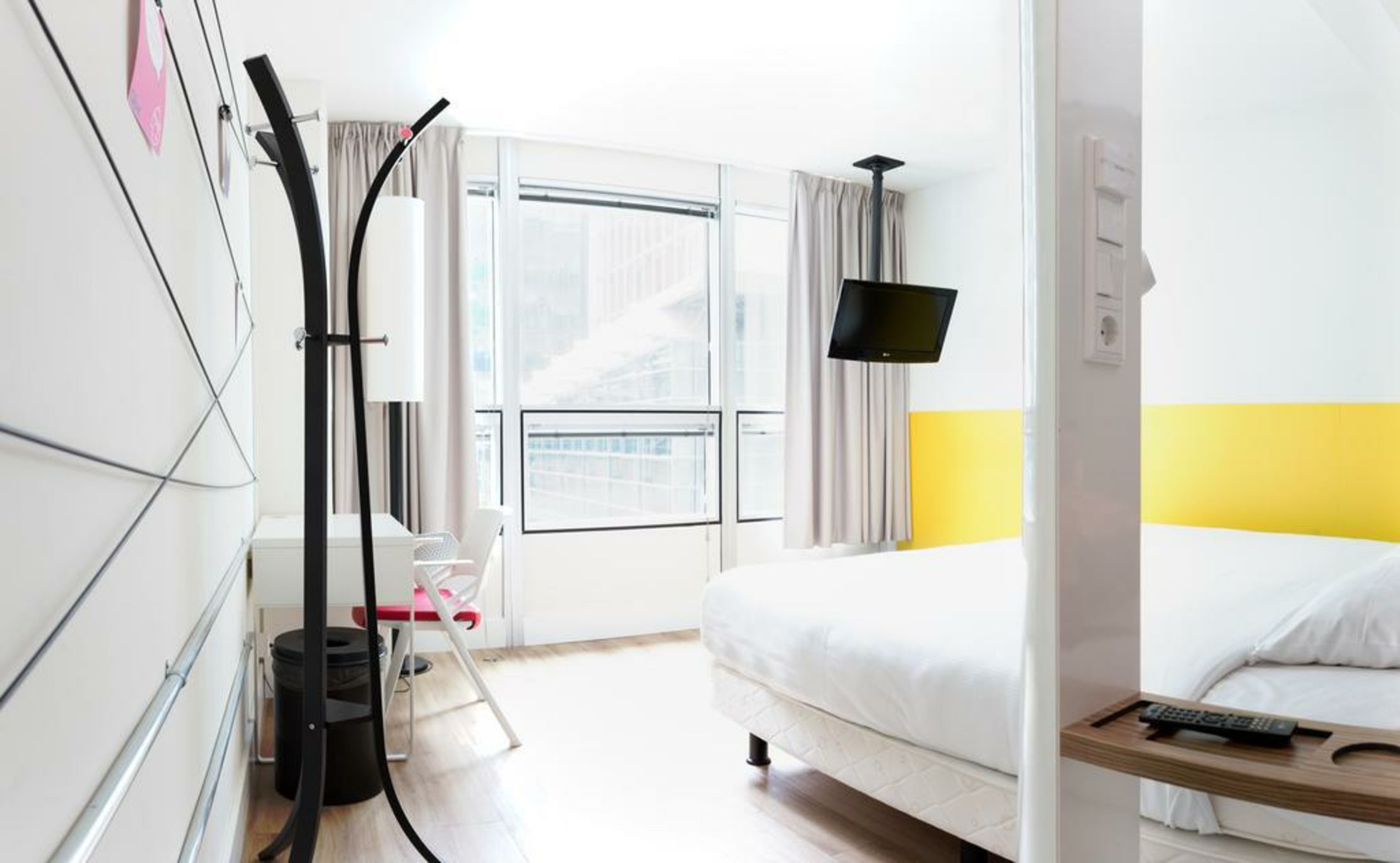 Qbic Hotel WTC Amsterdam