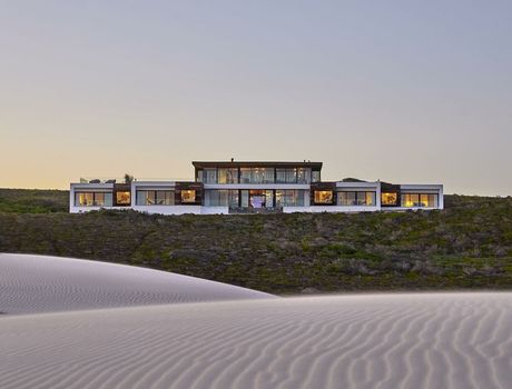 Morukuru Beach Lodge