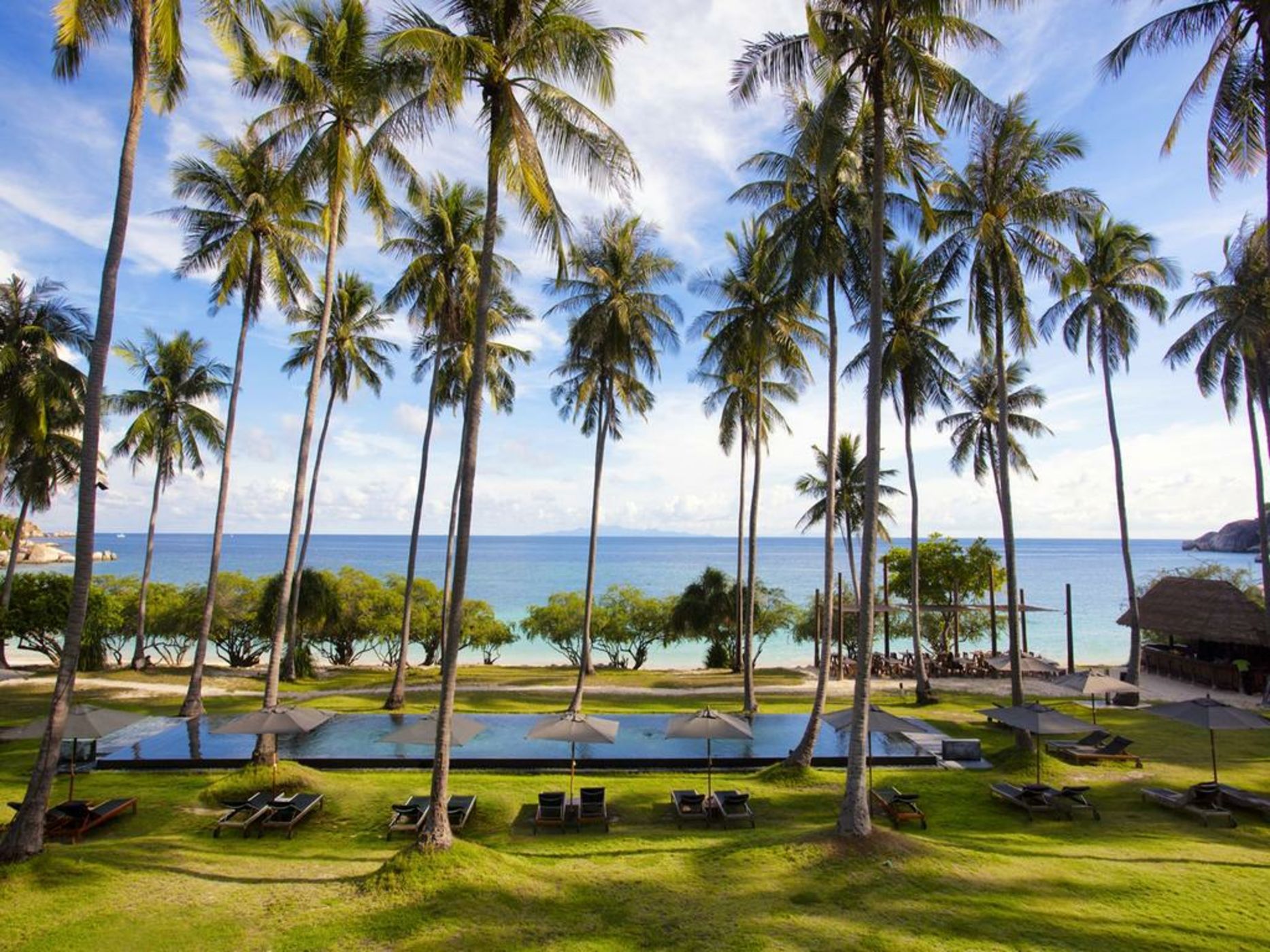 Haadtien Beach Resort