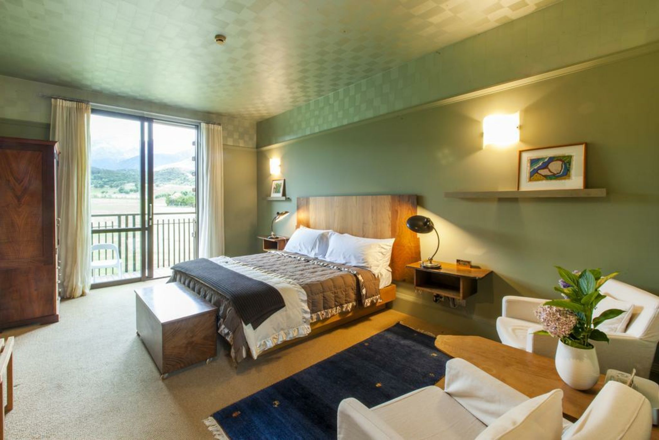 Hapuku Lodge & Tree Houses