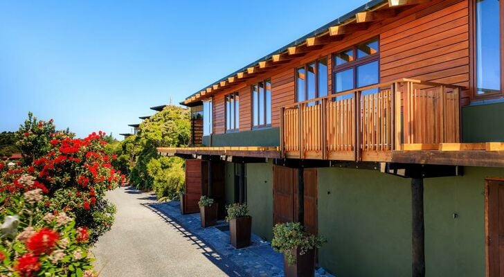 Hapuku Lodge & Tree Houses