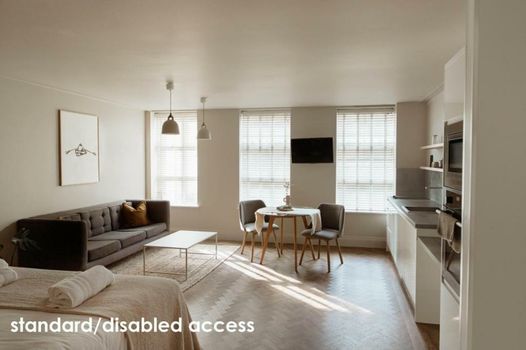 HIDEOUT Hotel