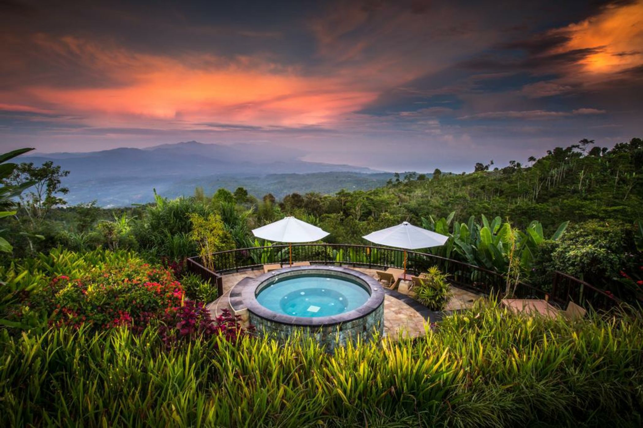 Munduk Moding Plantation Nature Resort & Spa