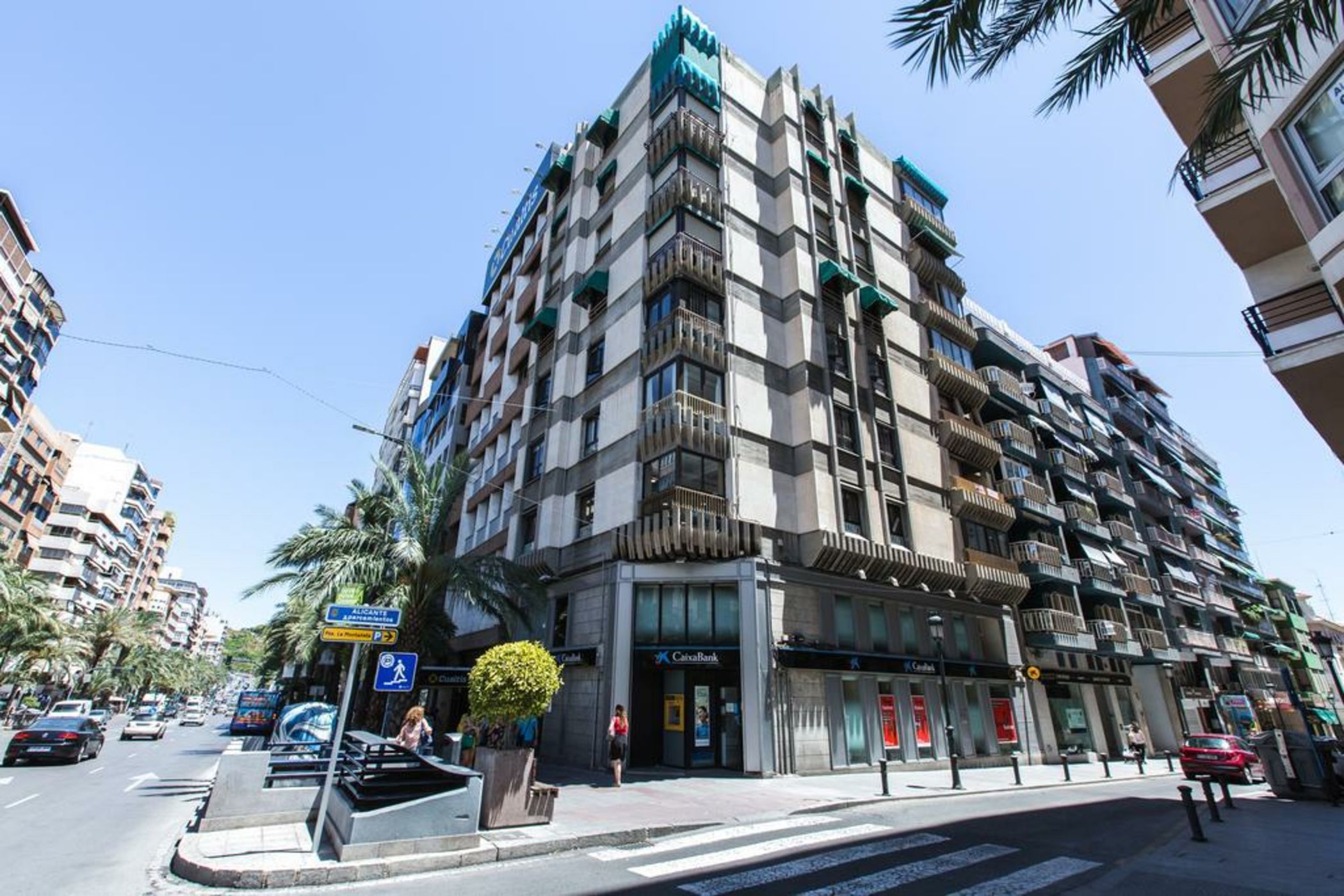 The Lucky Flats - Luceros