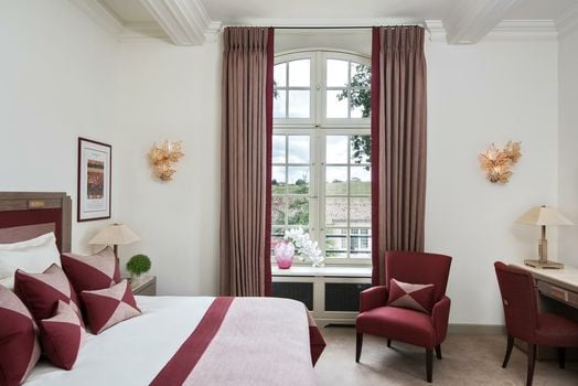 Château Lafaurie-Peyraguey Hôtel & Restaurant LALIQUE