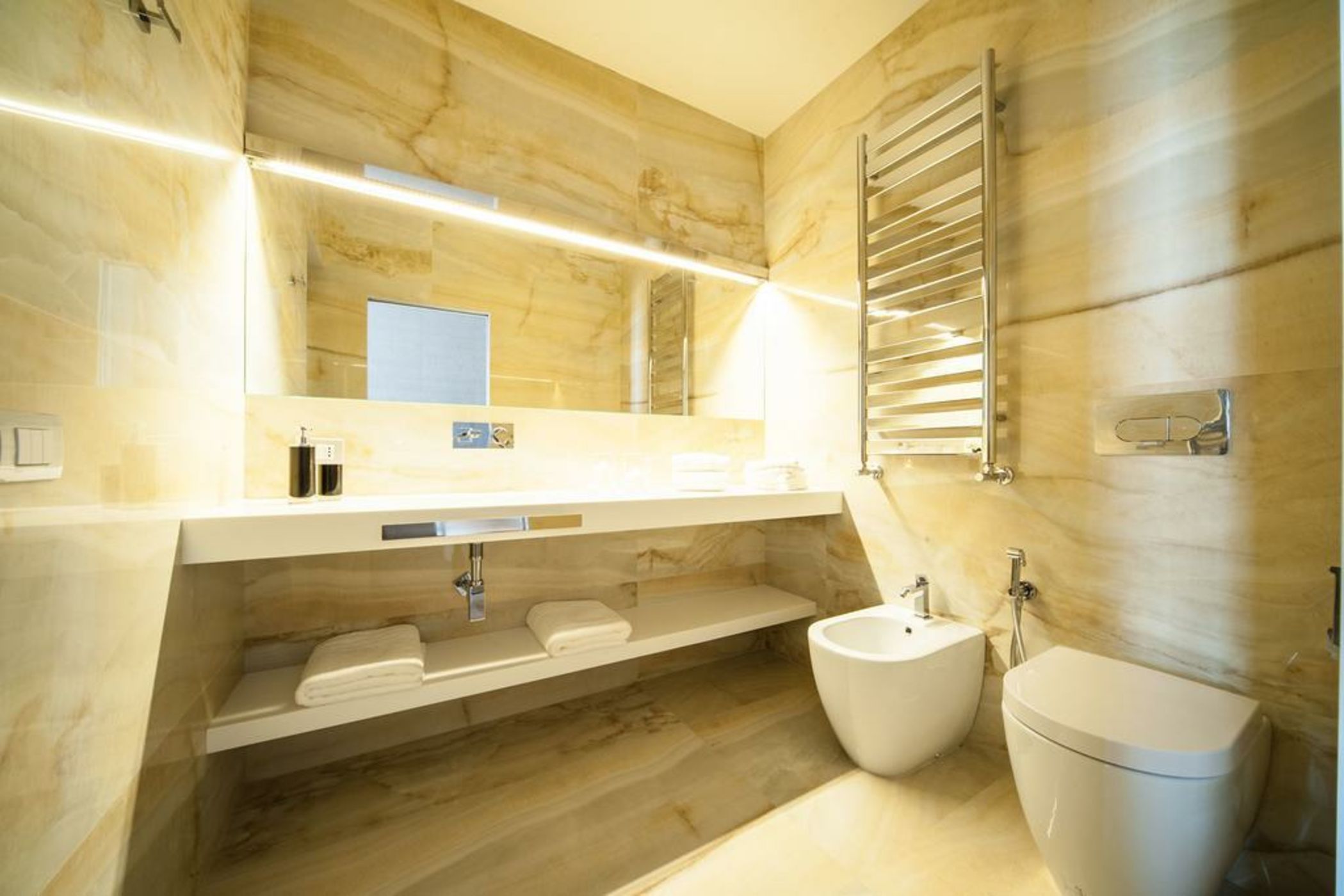 Vittoriano Luxury Suites