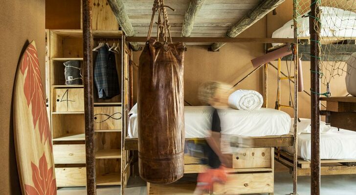 Noah Surf House Portugal
