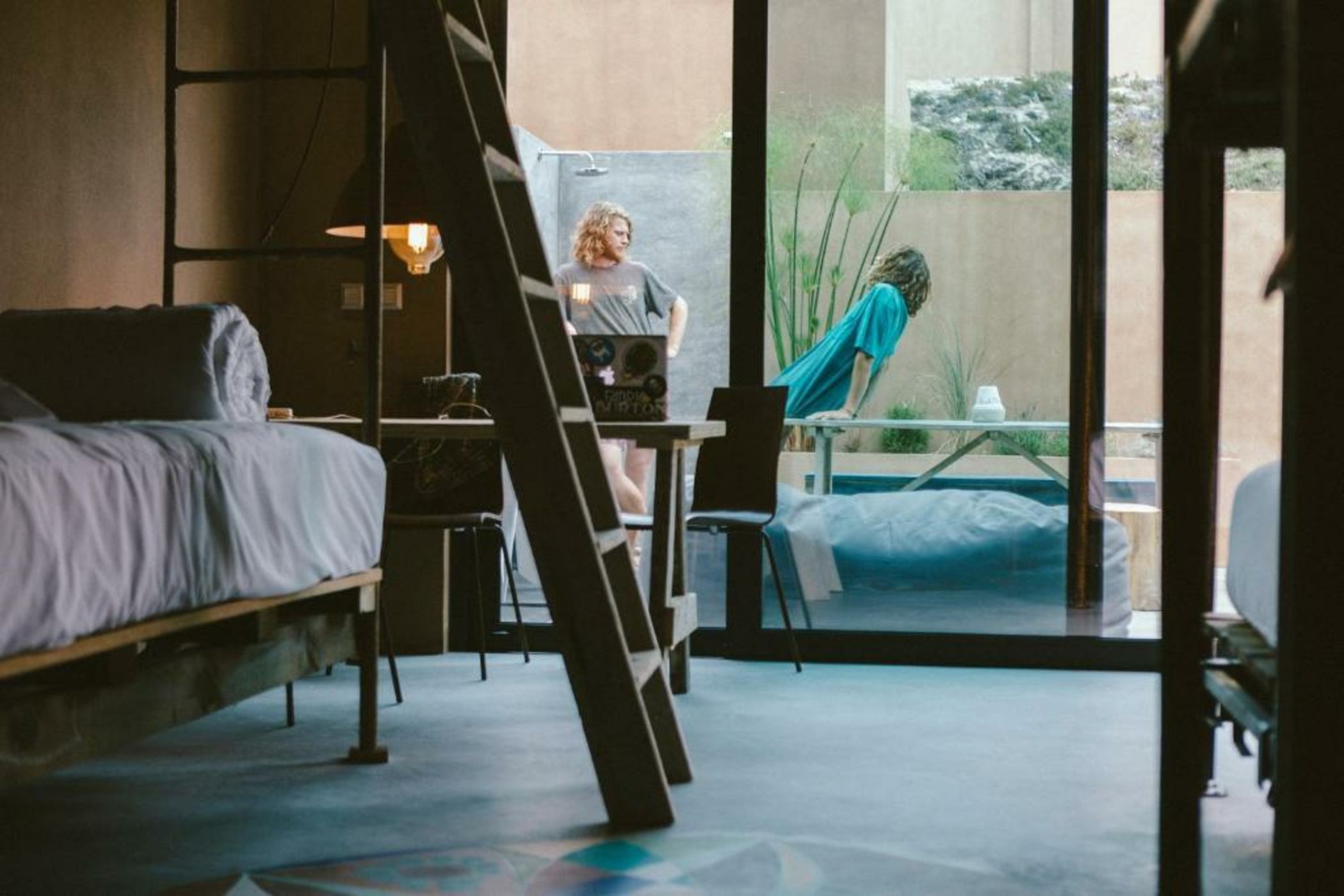 Noah Surf House Portugal