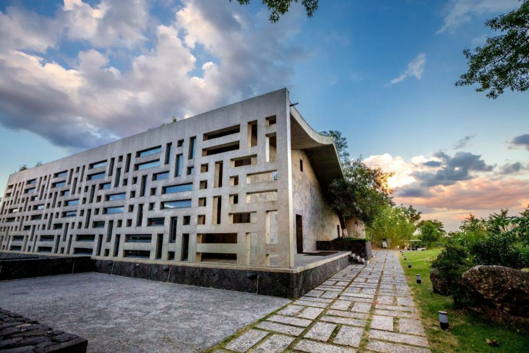 The Sifang Hotel Nanjing, Autograph Collection