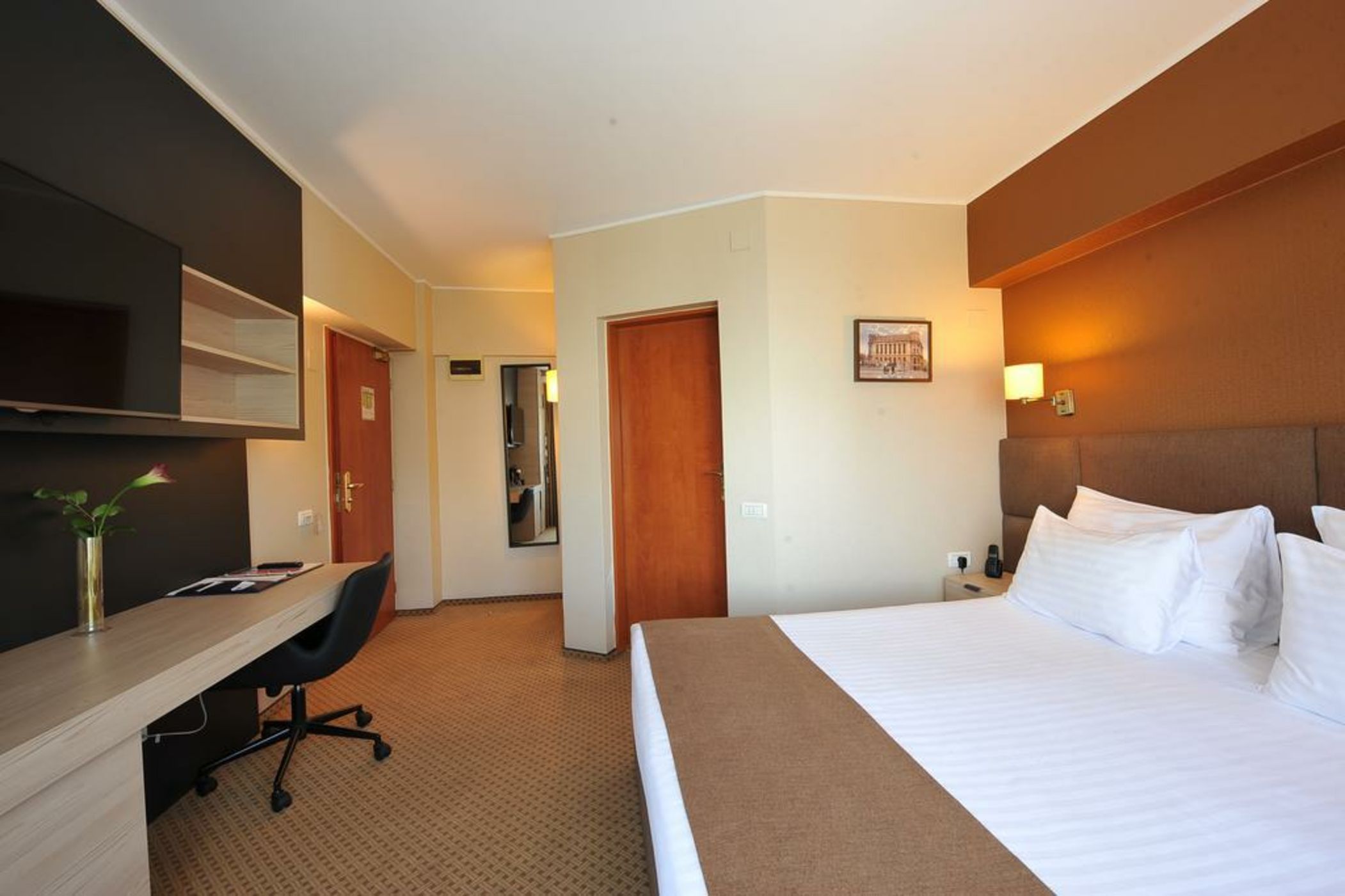 Crystal Palace Hotel