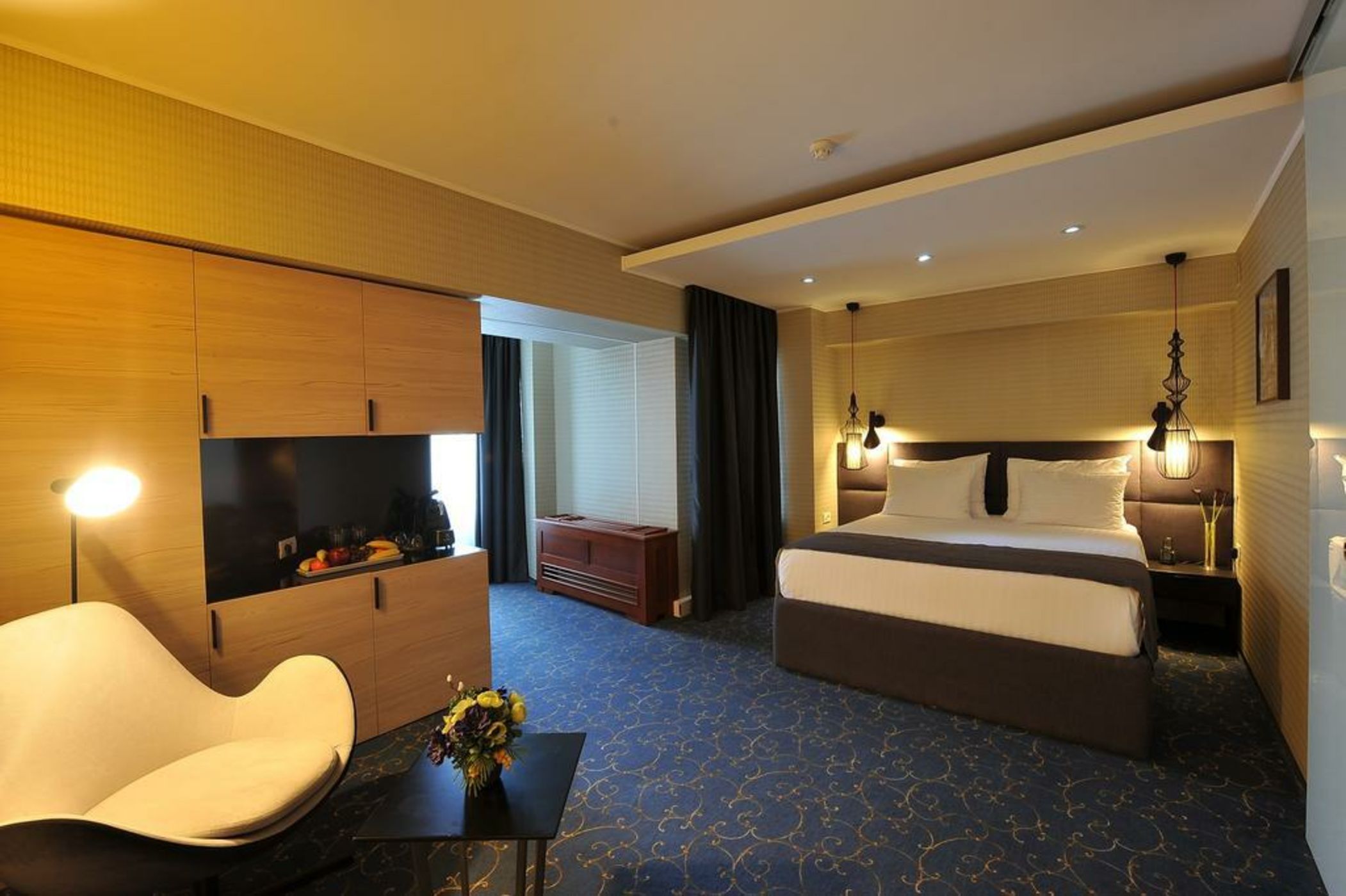 Crystal Palace Hotel