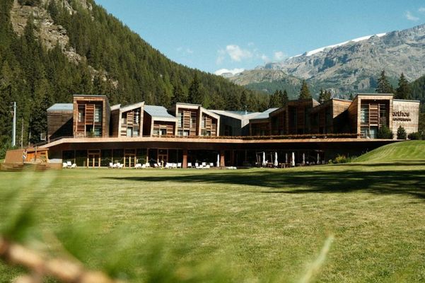 Aethos Hotel Monterosa
