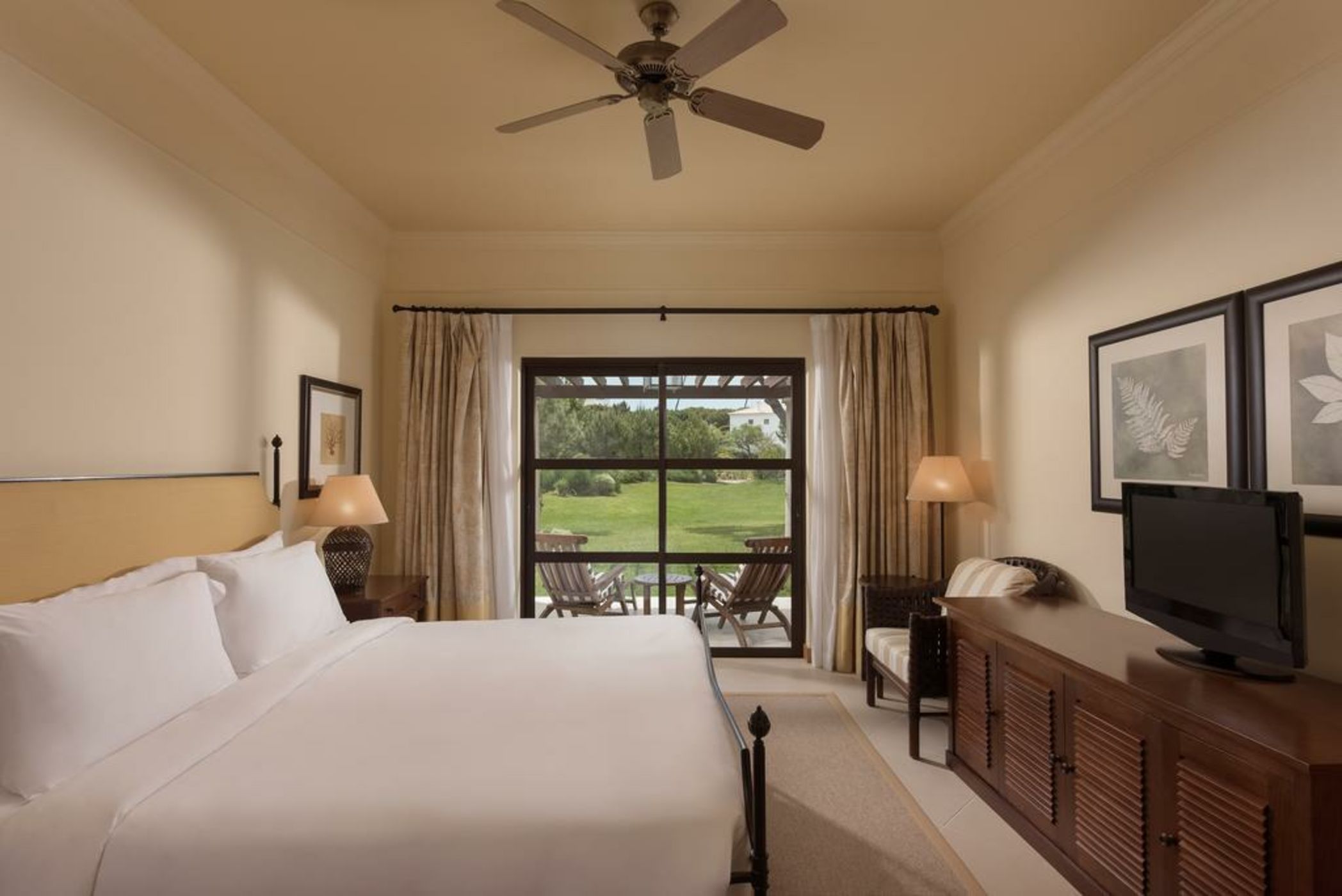 Pine Cliffs Residence, a Luxury Collection Resort, Algarve