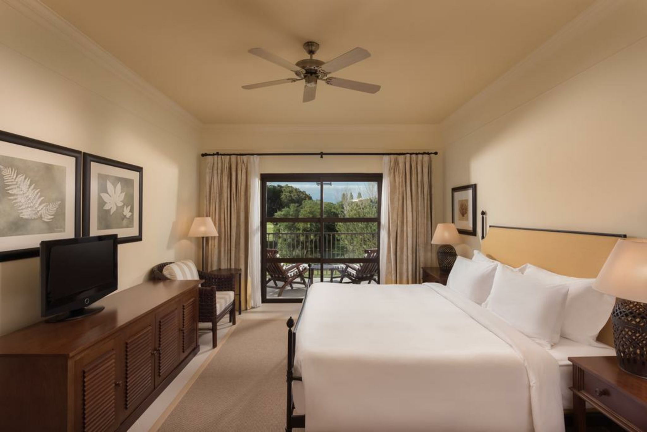 Pine Cliffs Residence, a Luxury Collection Resort, Algarve