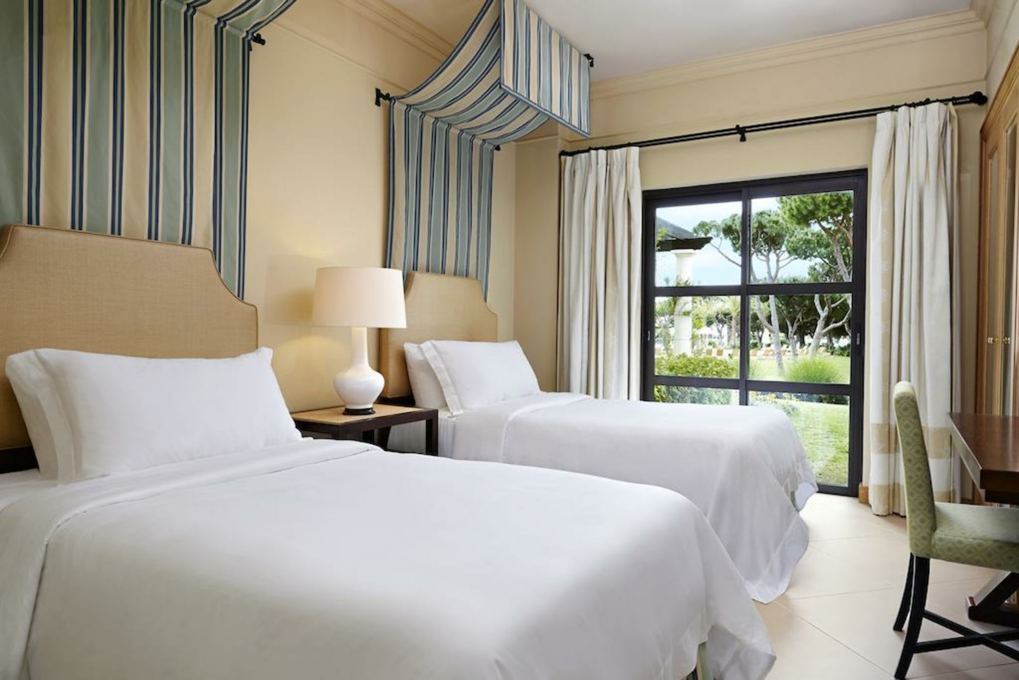 Pine Cliffs Residence, a Luxury Collection Resort, Algarve