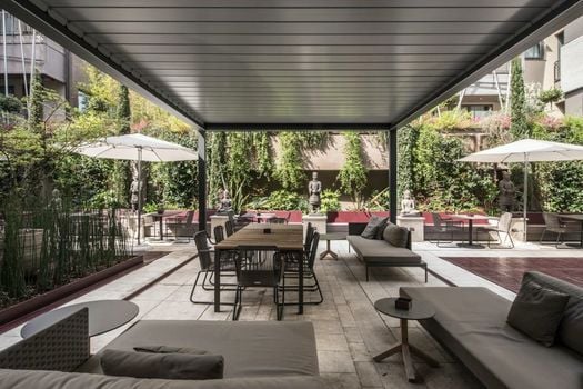 Fifty House Cellini