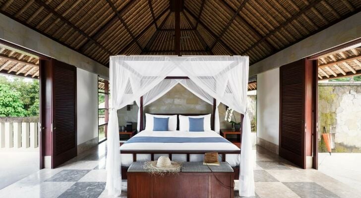 REVĪVŌ Wellness Resort Nusa Dua Bali