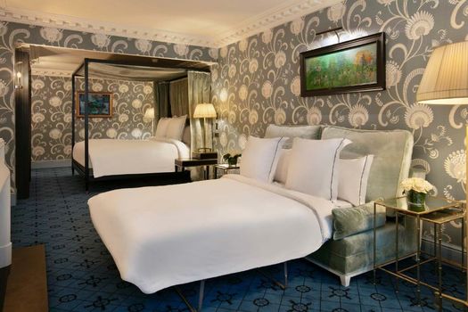 Hôtel de Berri Champs-Élysées, a Luxury Collection Hotel