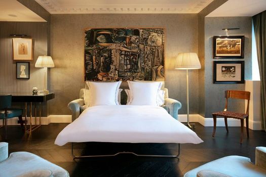 Hôtel de Berri Champs-Élysées, a Luxury Collection Hotel