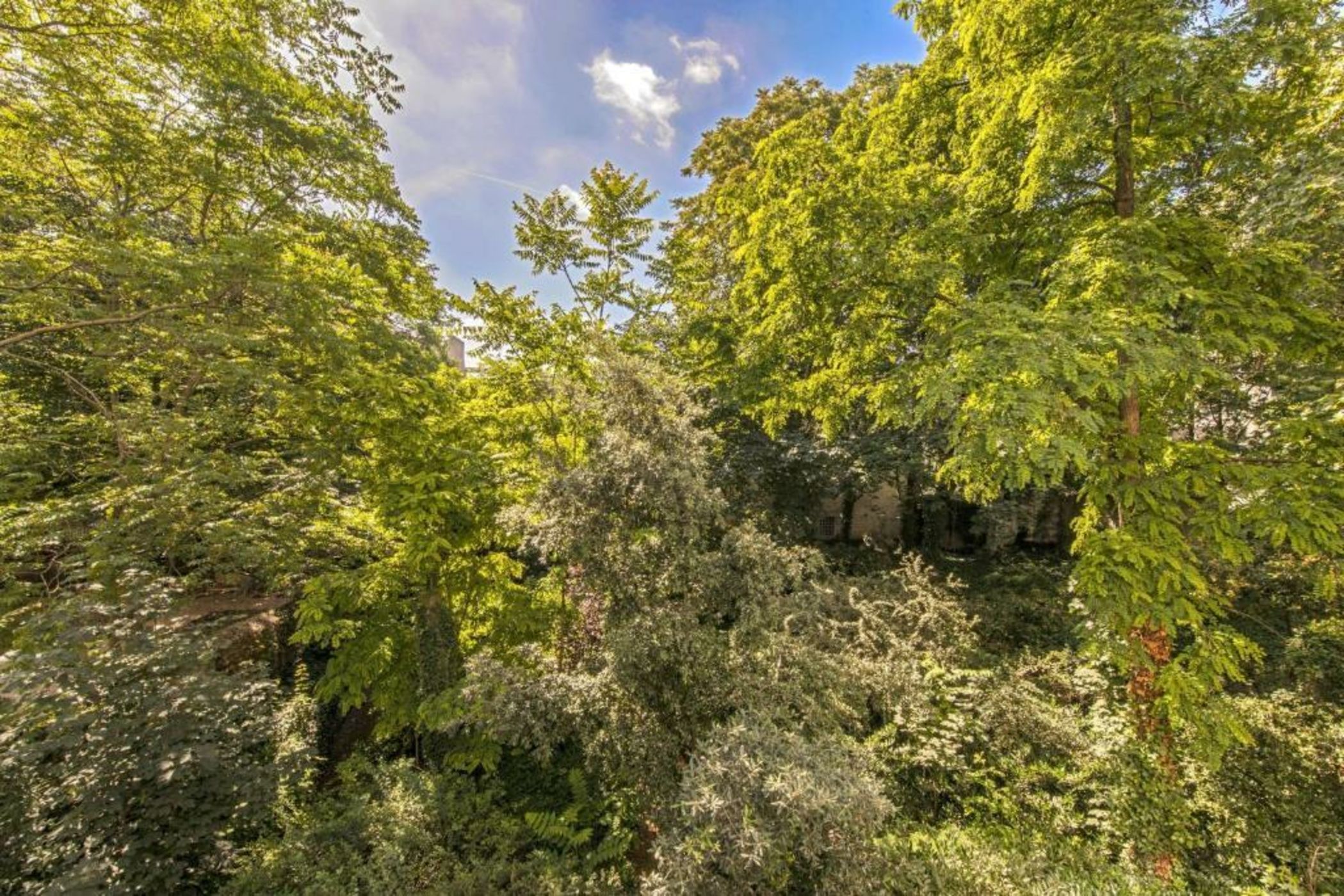 Hôtel de Berri Champs-Élysées, a Luxury Collection Hotel