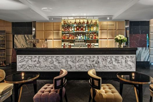 Hôtel de Berri Champs-Élysées, a Luxury Collection Hotel