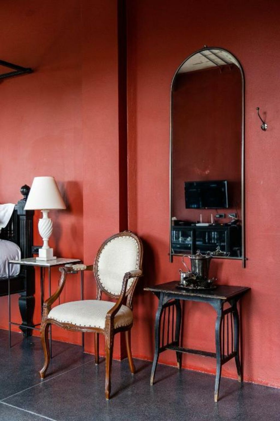 Amdaeng Bangkok Riverside Hotel - SHA Plus Certified