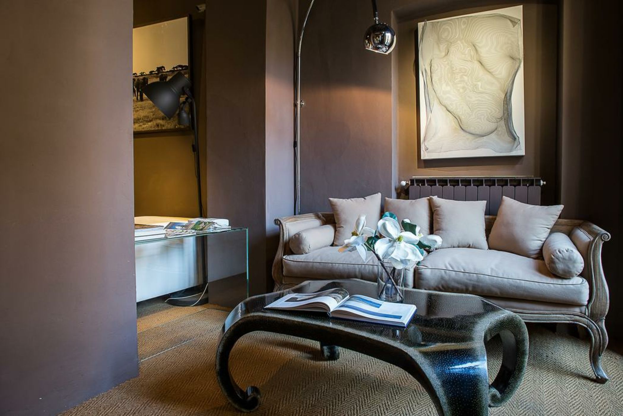 Porcellino Gallery Art Boutique BB