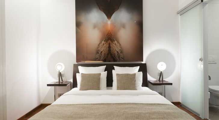 La Cour Des Augustins Boutique Gallery Design Hotel