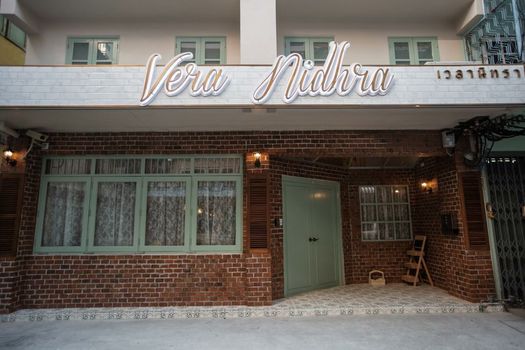 Vera Nidhra
