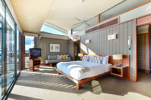 Yacht Club Villa