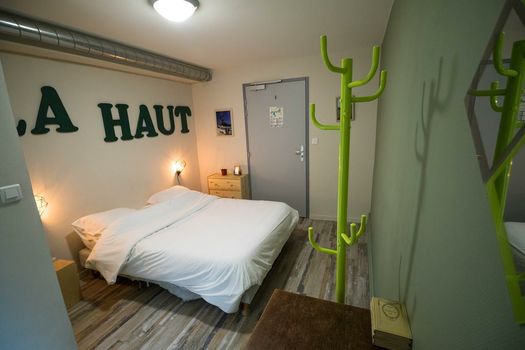 1861 Châtel Hostel