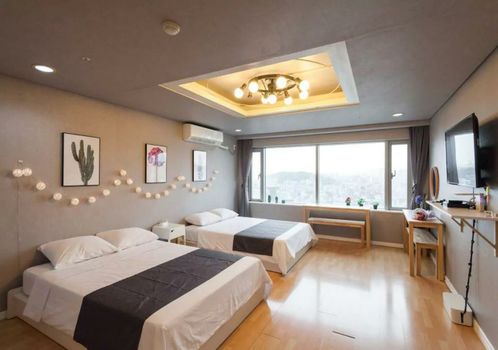 Here House Hongdae