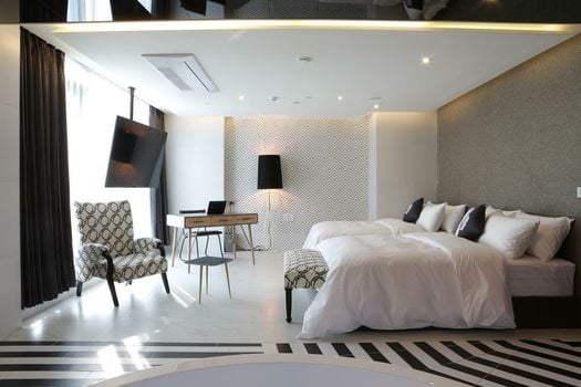 Hotel The Designers Seoul Station