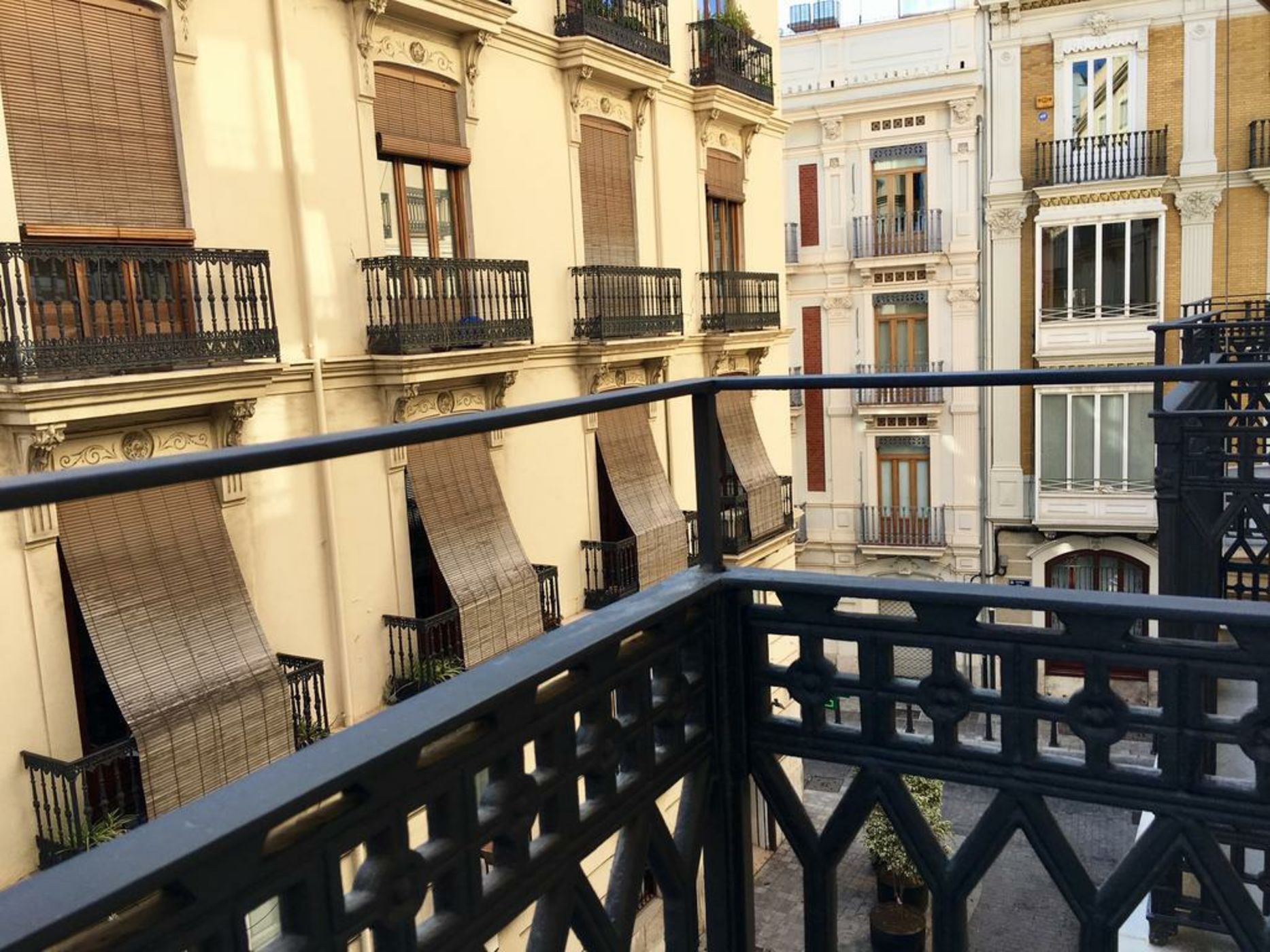 MD Design Hotel - Portal del Real