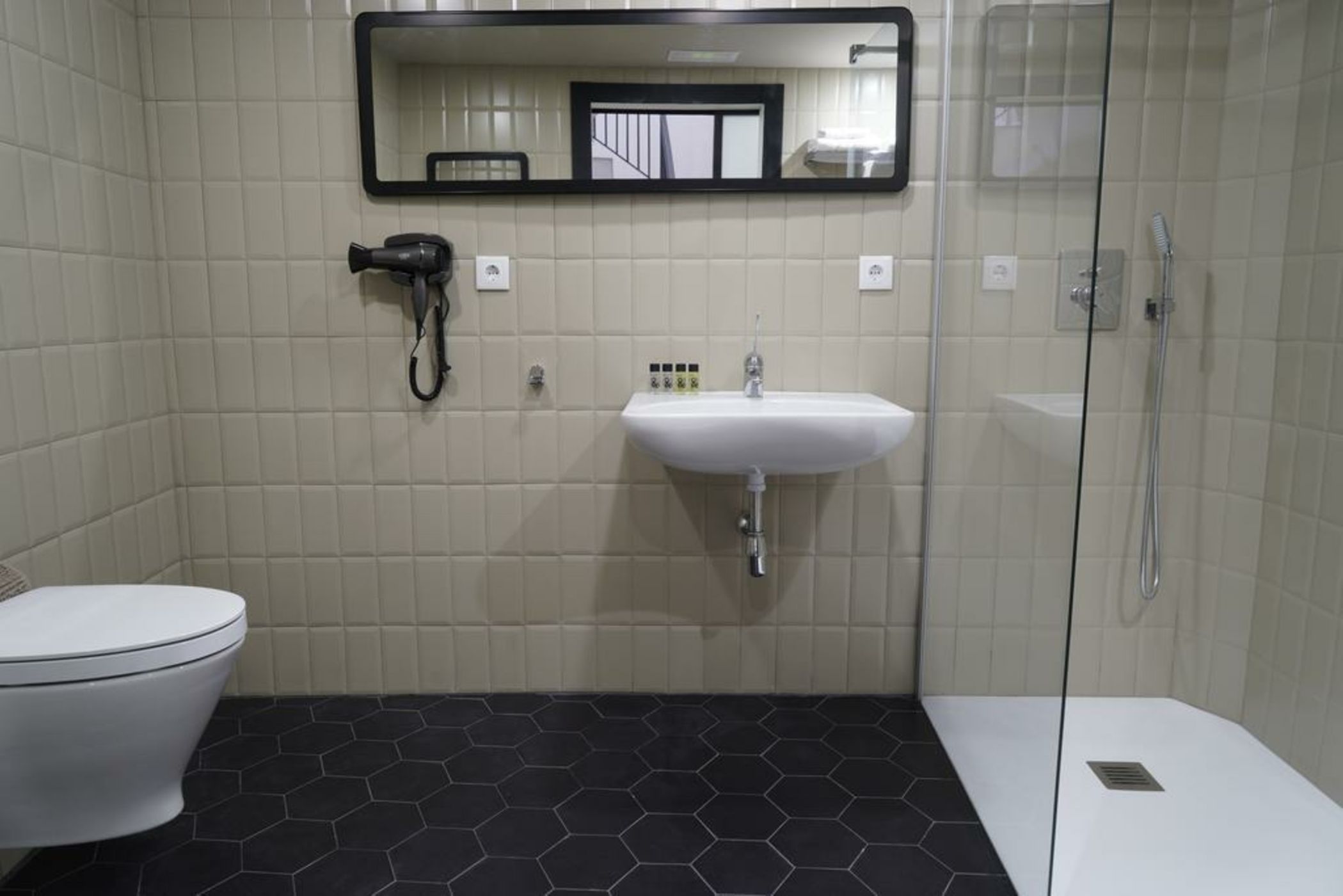 MD Design Hotel - Portal del Real