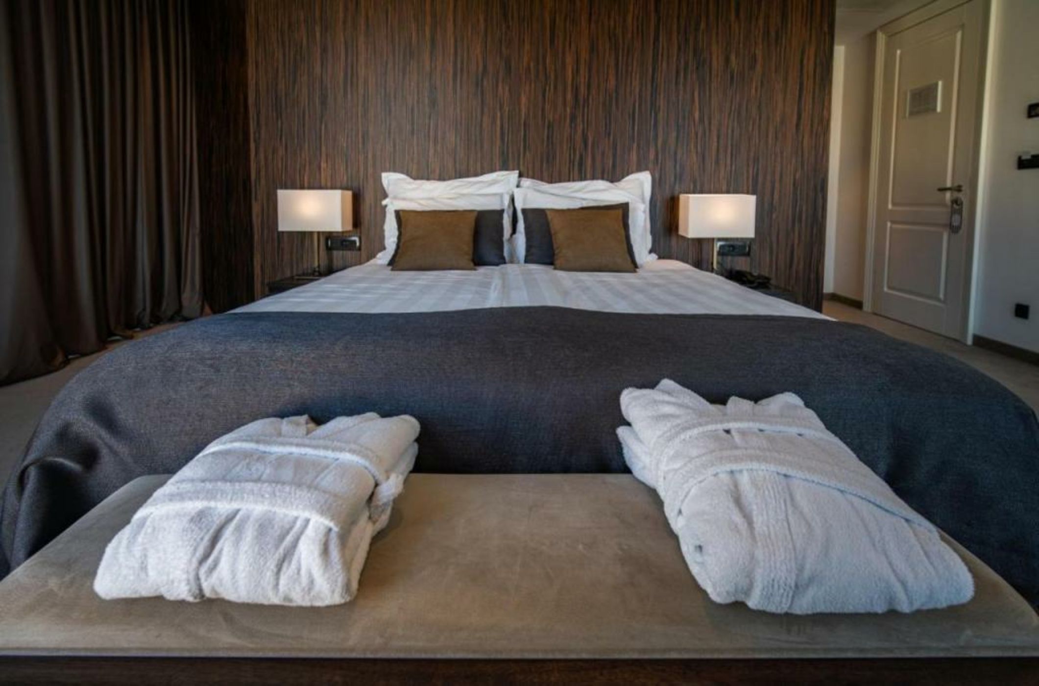 Bellevue Superior City Hotel